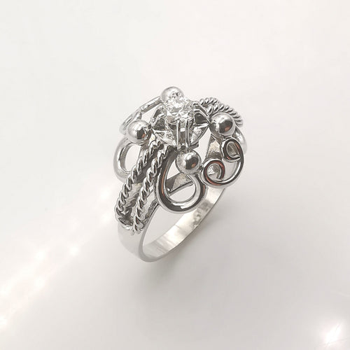 Bague 53 Bague ancienne or blanc Diamant 0.20ct 58 Facettes