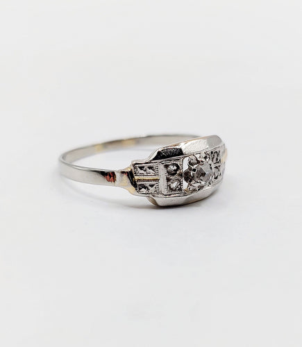Bague 52 Bague art deco or blanc 18k diamants tailles roses et monture géométrique (circa 1930) 58 Facettes A05398