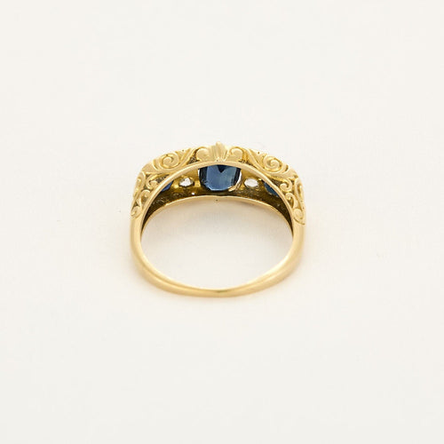 Bague 54 Bague jarretière en or jaune, saphir et roses diamantées 58 Facettes ARR2066
