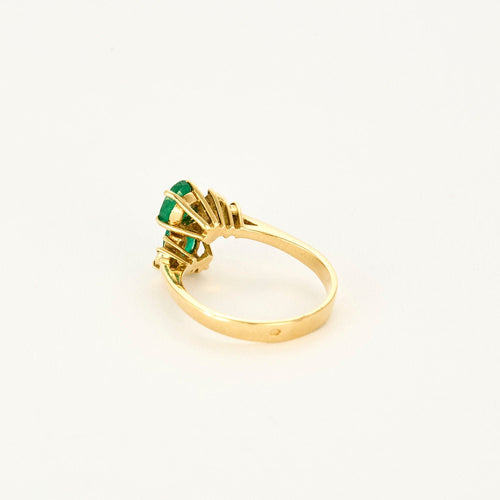 Bague 52 Bague toi et moi, or jaune et émeraudes, épaulées de diamants 58 Facettes THI02062