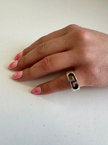 Bague 54 GUCCI - Bague en argent 58 Facettes 133288J89B01367