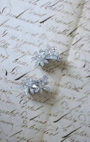 Boucles d'oreilles Guillemin & Soulaine Clips d'Oreilles Fleur Diamants 58 Facettes