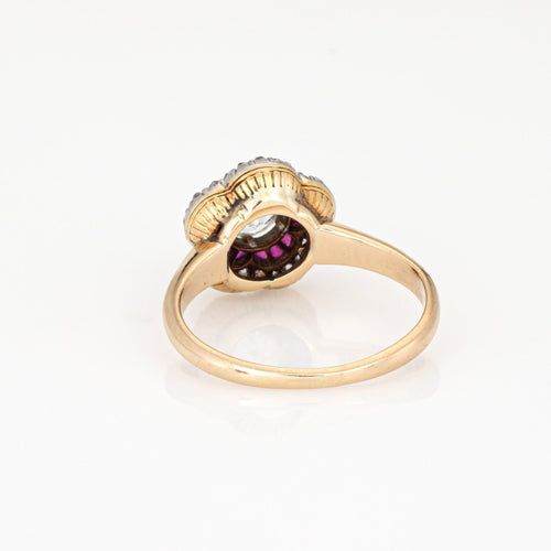 Bague 50.5 Bague de fiançailles ancienne de style édouardien, sertie d'un diamant et d'un rubis, en or 14 carats et platine, taille 5,5. 58 Facettes G14142