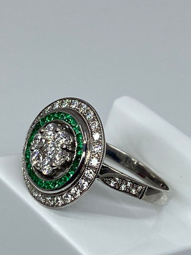 Bague style Art Déco Diamants Emeraudes