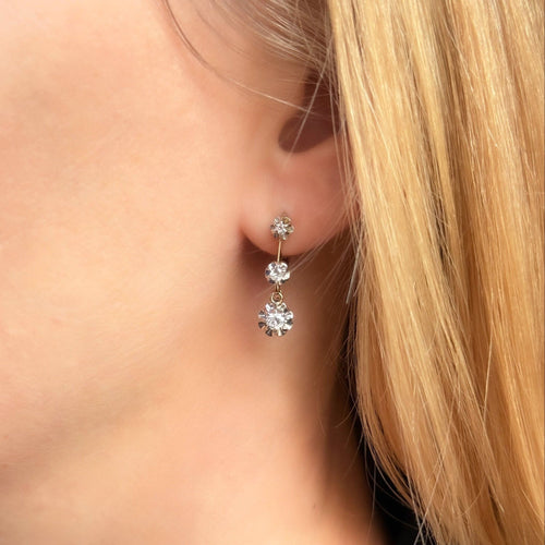Boucles d'oreilles Dormeuses Or gris et diamants 58 Facettes