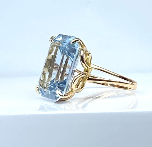 Bague 54 Bague en or jaune 18 carats et aigue marine 58 Facettes AB518