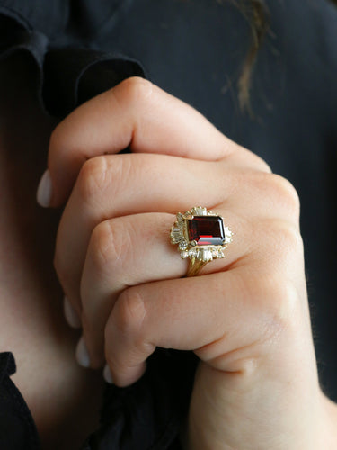 Bague 51 Bague ballerine Grenat Diamants baguette 58 Facettes 953