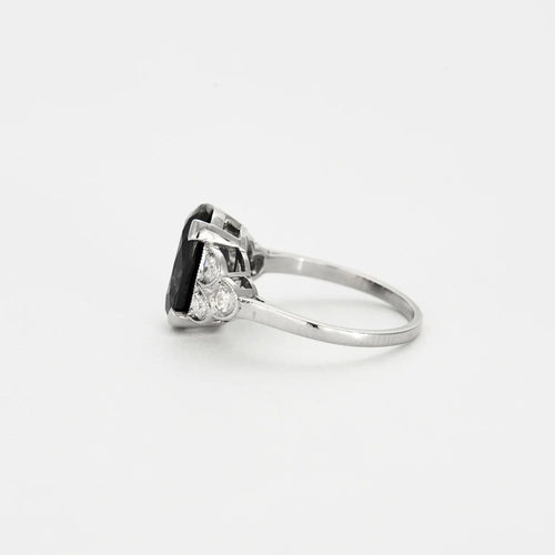 Bague Bague Art Déco Saphir Ovale et Diamants 58 Facettes A11073