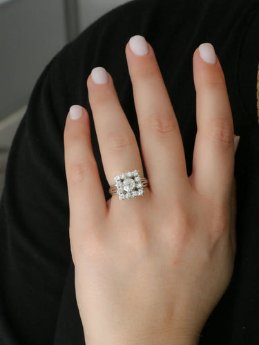 Bague 53 Bague or blanc diamant coussin taille ancienne 0,8 ct 58 Facettes J352