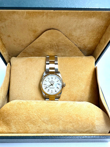 Montre ROLEX - Datejust taille moyenne 58 Facettes