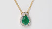Collier Collier pendentif en or jaune, émeraude et diamants 58 Facettes 31962