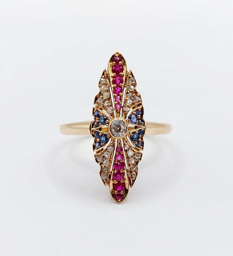 Bague 56 Bague marquise art deco or rose 18k diamant taille ancienne, diamants tailles roses, rubis et saphirs (circa 1920) 58 Facettes A05470