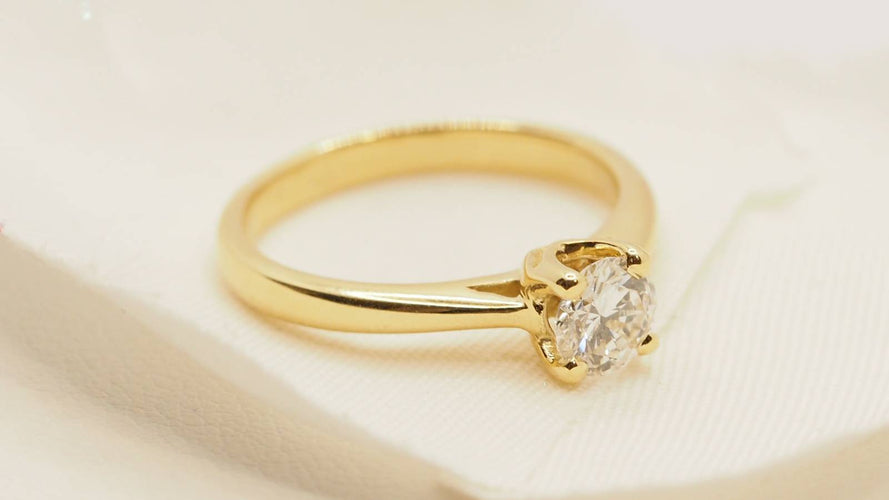 Bague 52 Bague solitaire en or jaune et diamant 58 Facettes 30180
