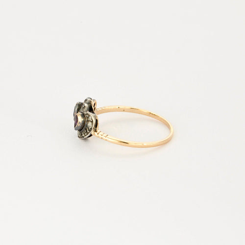 Bague 58 Bague vintage en or, diamants, rubis et saphir. 58 Facettes