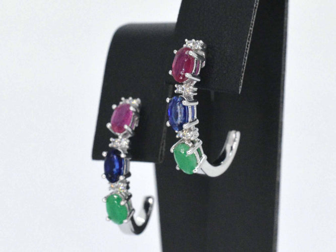 Boucles d'oreilles Boucles d'oreilles en or blanc ornées de pierres précieuses multicolores et de diamants 58 Facettes 2274