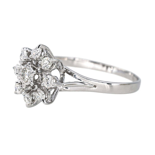Bague 54 Bague Marguerite  Or blanc Diamant 58 Facettes 4555741RV