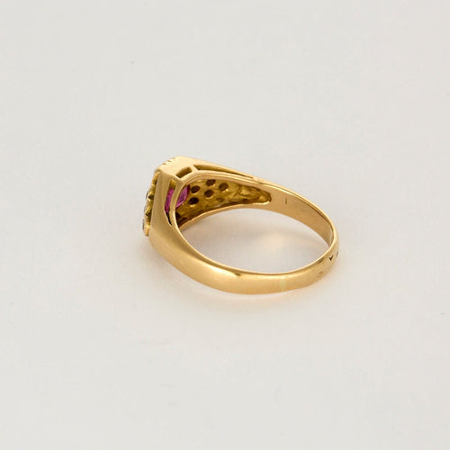 Bague 66 Bague or jaune, rubis et diamants 58 Facettes SOI3189