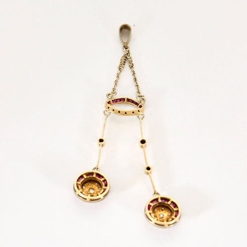 Collier Collier négligé or jaune et blanc, rubis et diamants 58 Facettes CHAT1194