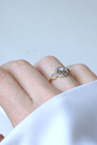 Bague 57 Bague Belle Epoque Infini Diamants sur Or jaune et Platine 58 Facettes