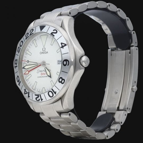 Montre Omega Montre Seamaster Diver 300M Gmt 58 Facettes MT43508