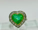Anillo en platino y oro amarillo con Esmeralda y Diamantes 58 Facettes 50295