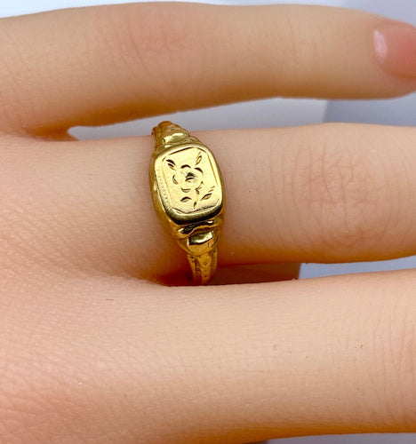 Bague 52 Chevalière en or jaune 18 carats vers 1900 58 Facettes AB664