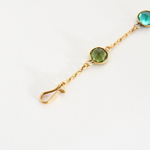 Bracelet Bracelet or jaune et pierres de couleurs 58 Facettes NAR01484