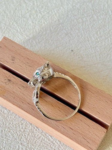 Bague 52 Bague Panthère en or blanc et diamants 58 Facettes WC-2025-2325