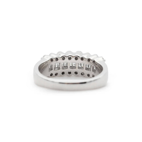 Bague Bague rivière en or blanc et diamants 58 Facettes