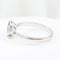 Bague Bague rosette en or blanc 18 carats sertie de diamants taille brillant de 0,28 carat 58 Facettes 159/24K