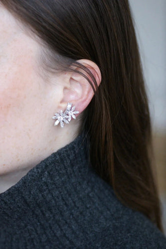 Boucles d'oreilles Guillemin & Soulaine Clips d'Oreilles Fleur Diamants 58 Facettes
