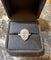 Bague 52 Bague Diamants Poire 1.90 Carats Platine Or Gris 18 Carats 58 Facettes BD213