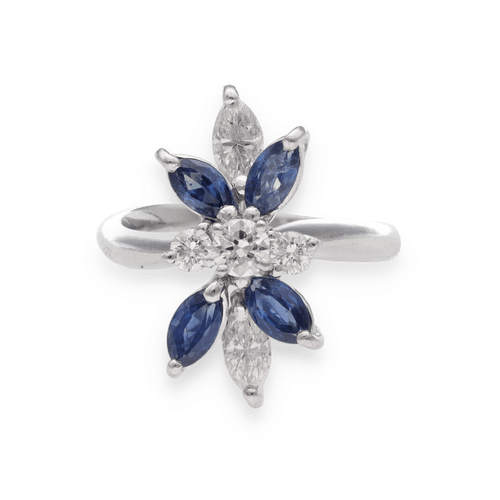 Bague 53 Bague en or gris avec saphirs navettes et diamants brillants 58 Facettes