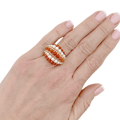 Bague 53 Bague dôme Van Cleef & Arpels, "Twist", or jaune, corail, perles. 58 Facettes 33977