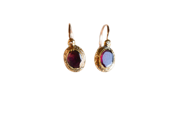 Boucles d'oreilles Dormeuses sertie Grenat Almandin 58 Facettes 3631