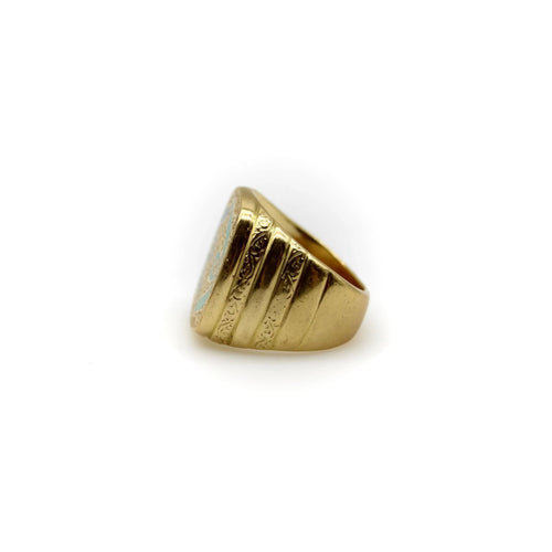 Bague Chevalière en or 18 carats avec émail gravé à la main et motif symétrique 58 Facettes