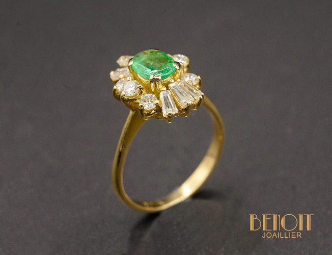 Bague Bague Marquise émeraude diamants 58 Facettes A10539