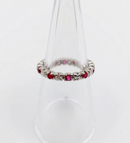 Bague 51 Alliance américaine vintage or blanc 18k diamants et rubis 58 Facettes A06081