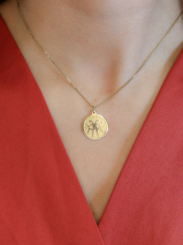 Pendentif Médaille signe zodiaque Poisson or jaune 58 Facettes 1087.18