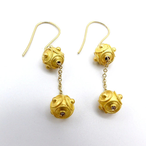 Boucles d'oreilles Boucles d'oreilles pendantes à double boule en or 18 carats de style étrusque 58 Facettes