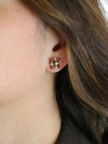 Boucles d'oreilles Boucles d'oreilles anciennes Napoleon III or jaune rubis perles 58 Facettes J537