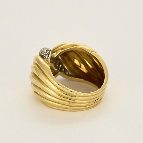 Bague 54 Bague or jaune et diamants à motif de noeud stylisé 58 Facettes LIS2487
