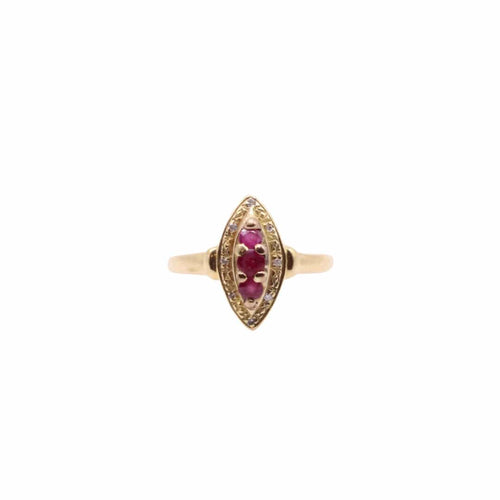 Bague 54 Bague marquise rubis et diamants sur or jaune 58 Facettes