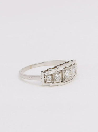 Bague 54 Bague jarretière Art-Déco avec diamants 58 Facettes J29