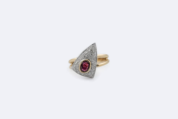 Bague Bague en or jaune et or blanc avec rubis et pavé diamants 58 Facettes