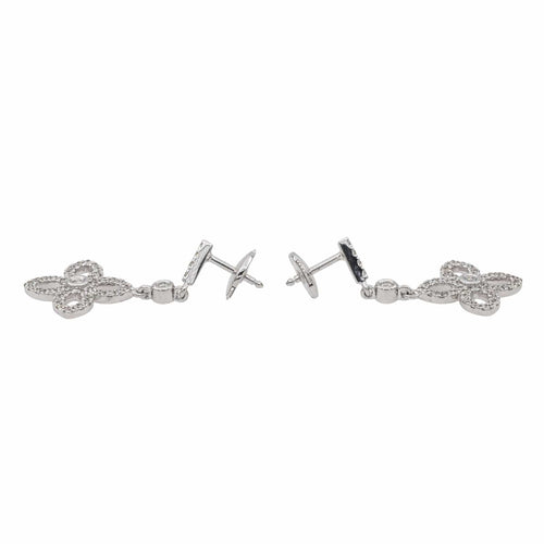 Boucles d'oreilles Boucles d'oreilles Fleur Or blanc Diamant 58 Facettes 3100511CN