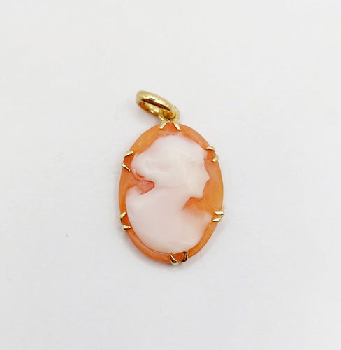 Pendentif Pendentif vintage or 18k camée coquille 58 Facettes A05882
