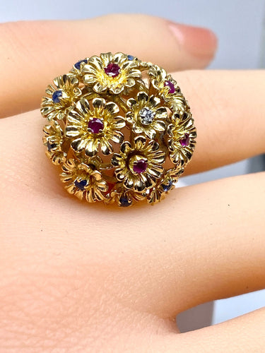 Bague 53 Bague - Bague multifleurs en or jaune et saphirs, rubis, diamants 58 Facettes AB671