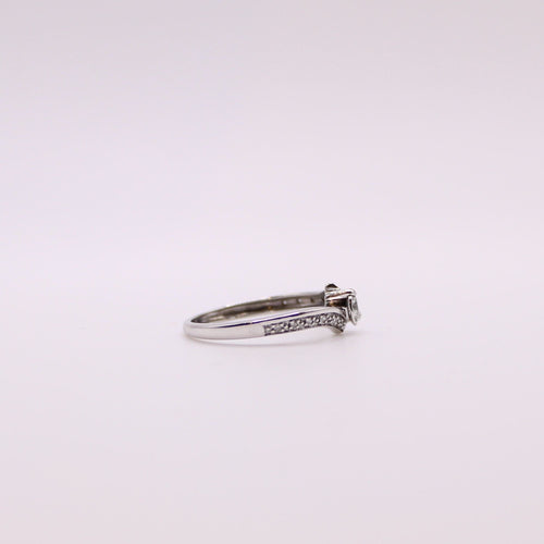 Bague Solitaire diamants et or blanc serti couteau et pavage sur le corps 58 Facettes