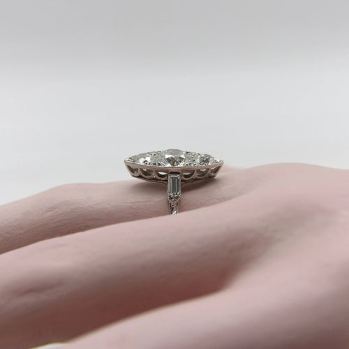 Bague 57 Bague en forme de navette en diamant de taille européenne ancienne en platine édouardienne 58 Facettes